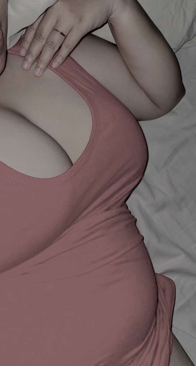 panaseaa tweet media