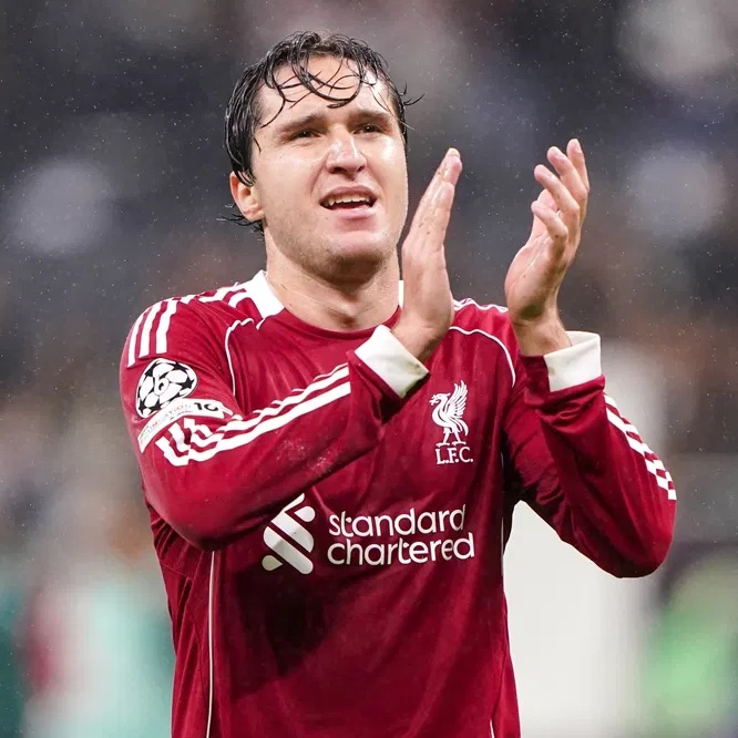 Anfield Edition | æ tweet media