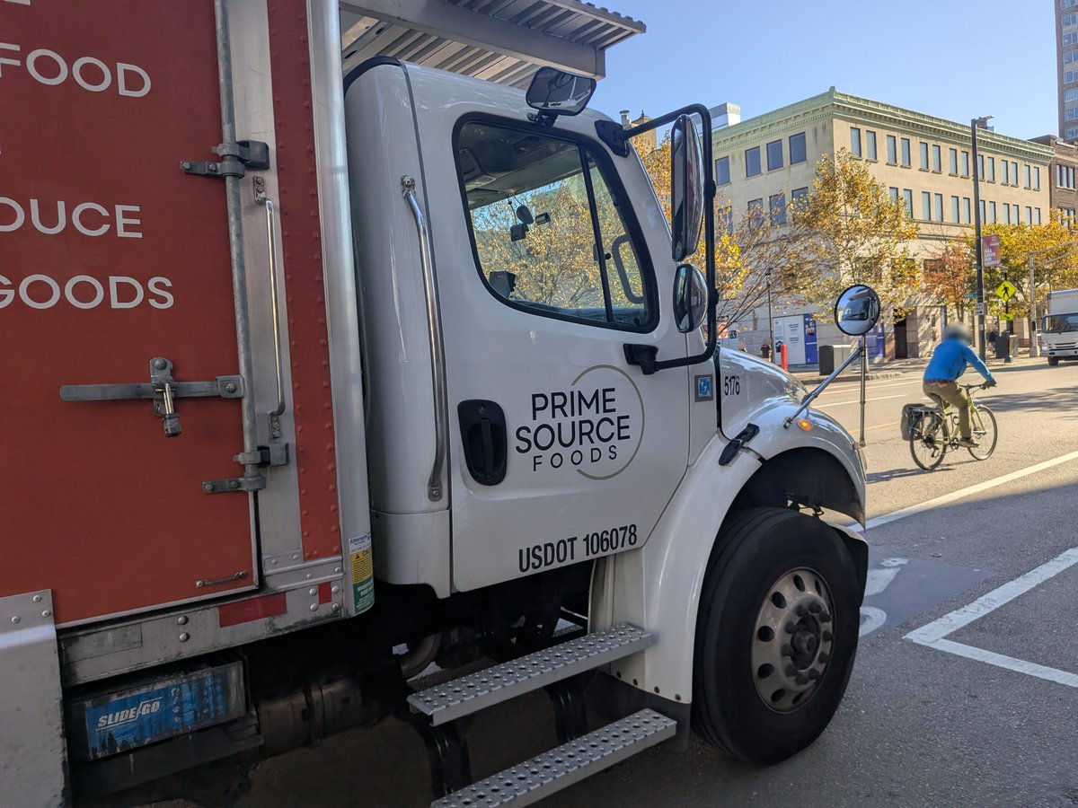 BostonBikeBlockers.bsky.social tweet media