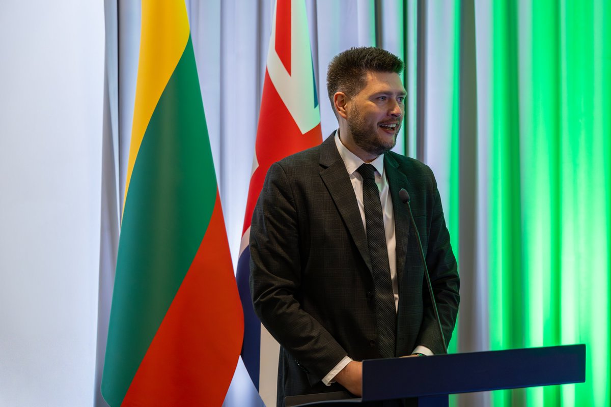 ukinlithuania's tweet image. Today in #Vilnius: the #Lithuania–#UK Defence &amp;amp; Security Business Forum! 🇱🇹🤝🇬🇧 We thank Vice Minister of @Lithuanian_MoD @KarolisALeksa &amp;amp; VM of Economy &amp;amp; Innovation Paulius Petrauskas for opening the event &amp;amp; setting the tone for a day strengthening bilateral cooperation. #UKinLT