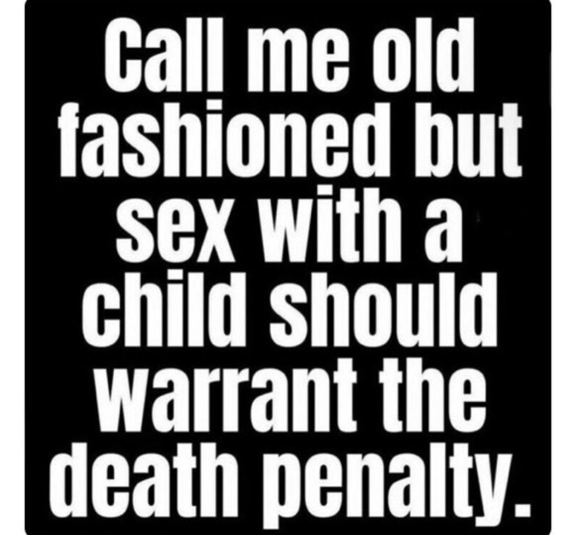 mooselips™ 💋 tweet media