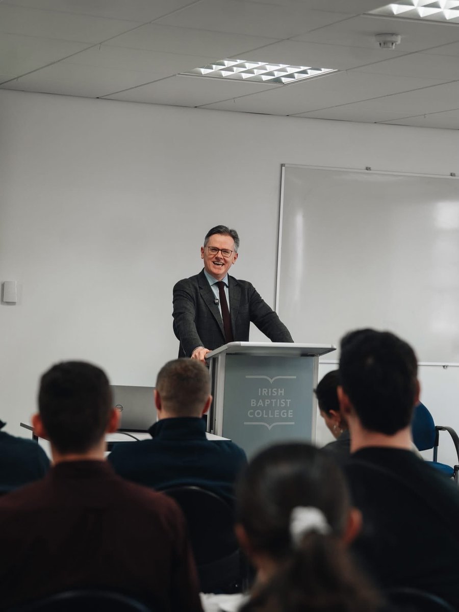 Davy Ellison tweet media