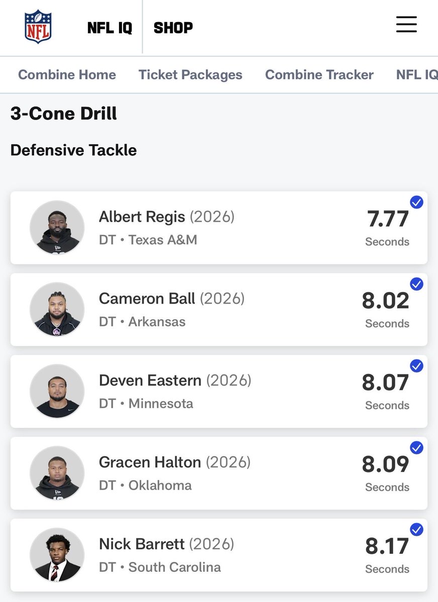 Ramboscarvingknife tweet media