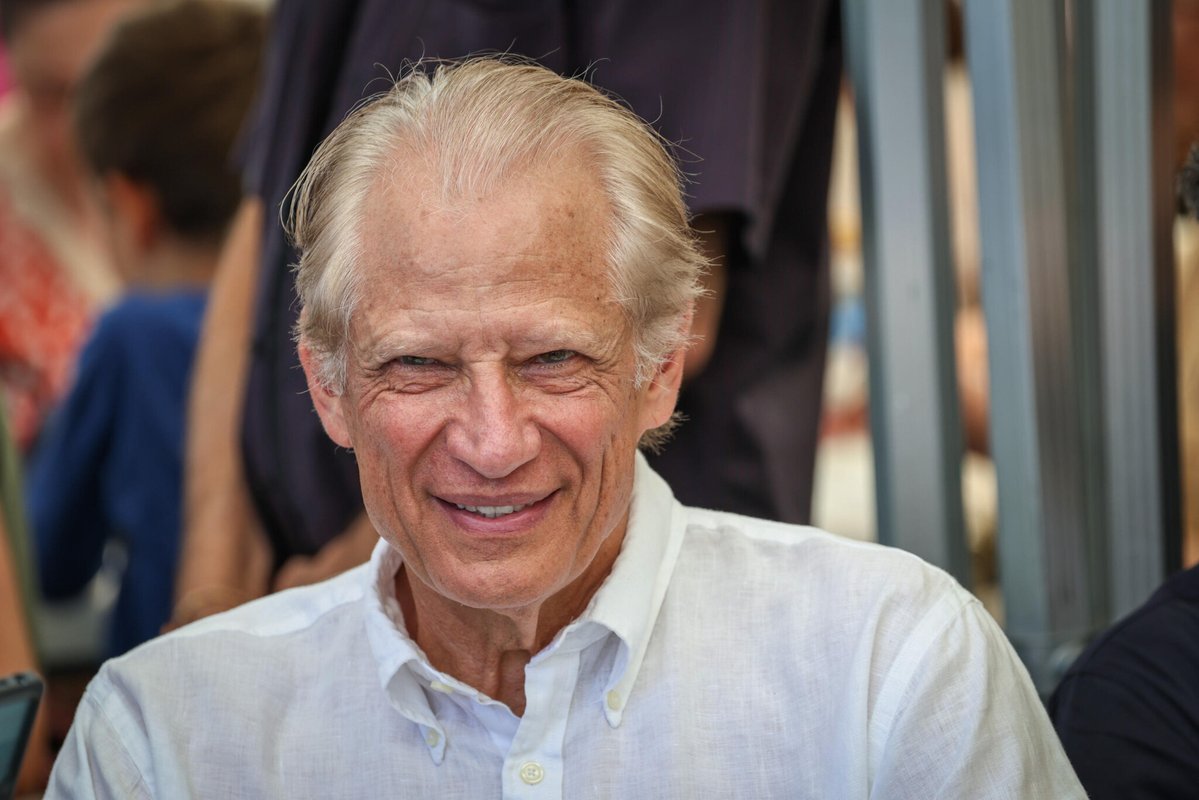 Le Parisien | Écrans tweet media