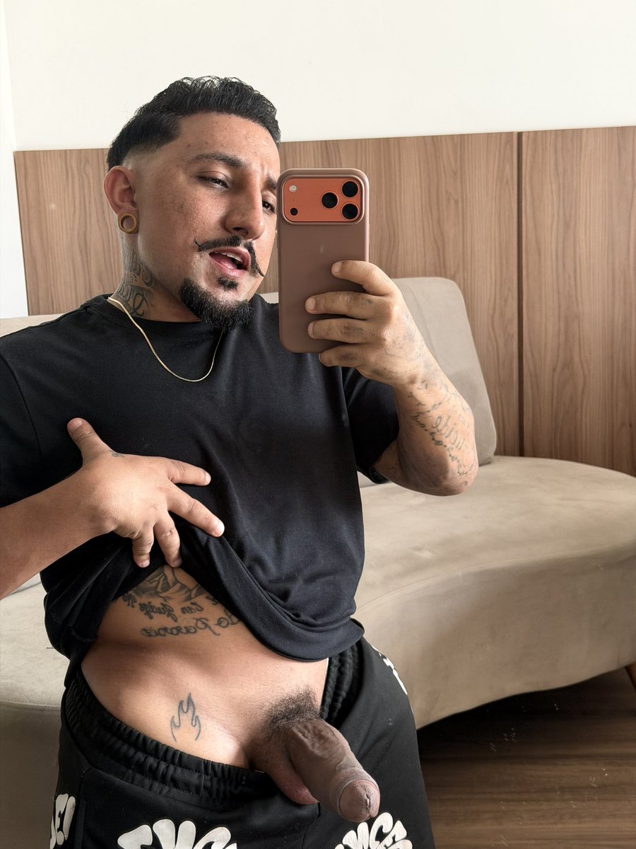 Pistolinha tweet media