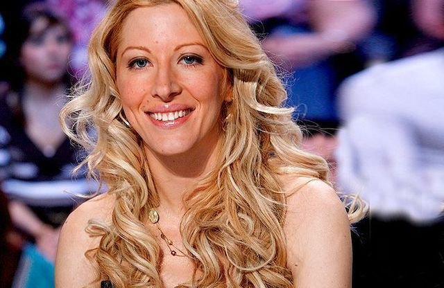 TeleMediaFr's tweet photo. #Actu Nous apprenons avec tristesse le décès de Loana, la gagnante de Loft Story en 2001 sur M6, à l'âge de 48 ans. Condoléances à ses proches. https://t.co/8OLhJV8MNI