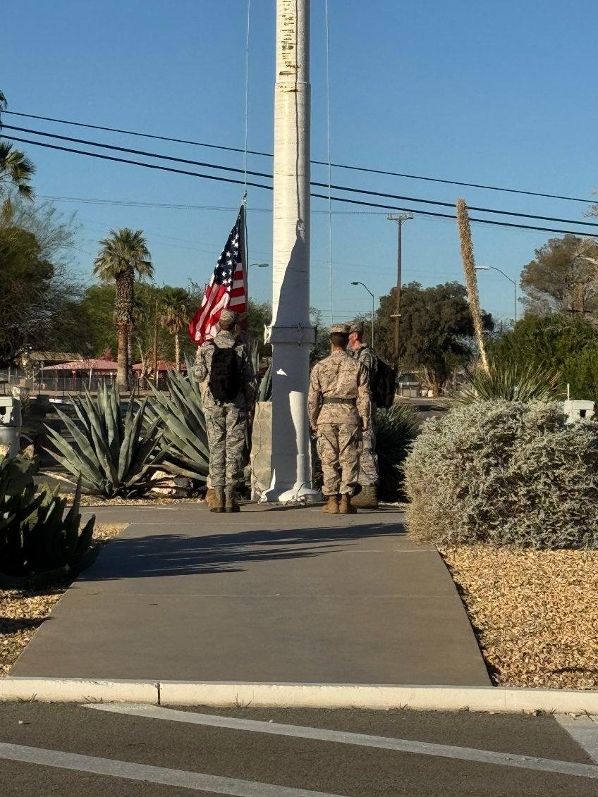 MCLB_Barstow's tweet photo. Cadets from the Academy of Academic Excellence Space Force JRROTC program joined in formation for morning Colors and the raising of the flag this morning aboard @MCLB_Barstow , California on March 25.
Photo Credit 📷: Valerie Ashbrook
#mclbbarstow #JrRotc #marines #morningcolors https://t.co/LpxOJMhCLN