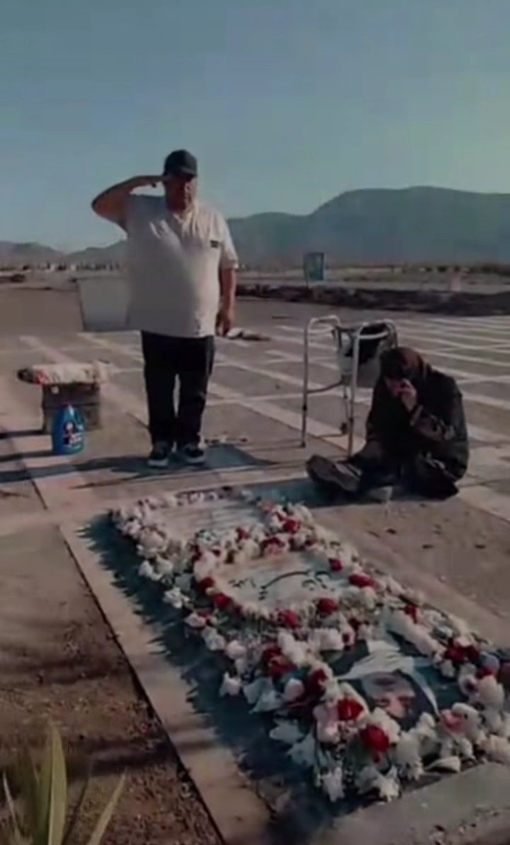 ℍ@𝕤𝕥𝕚 tweet media