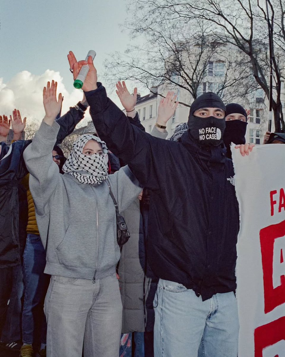 Antifa_Ultras tweet media