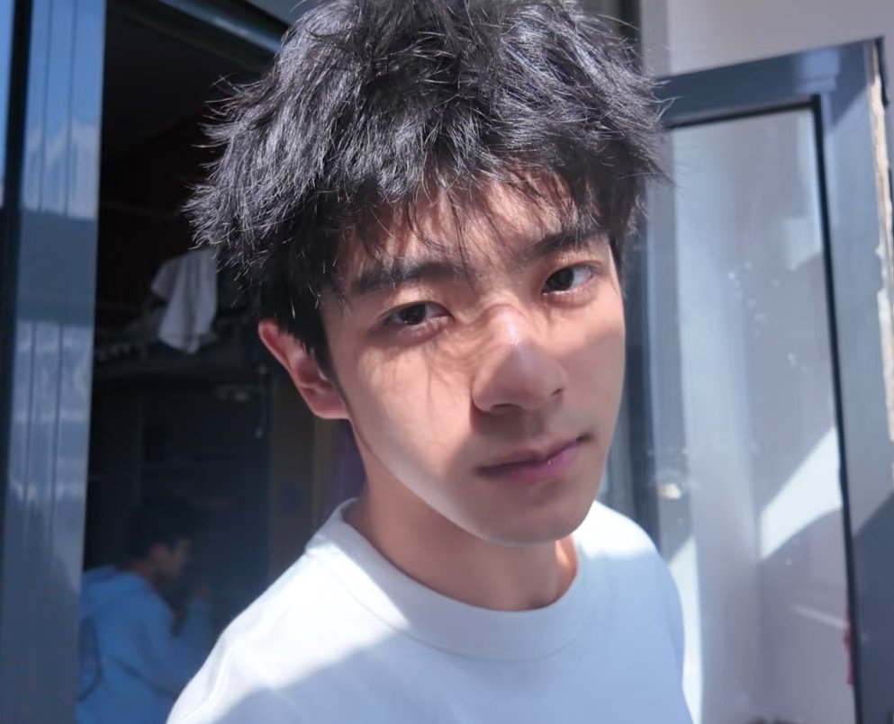 泊舟，(🐔19CM大) tweet media