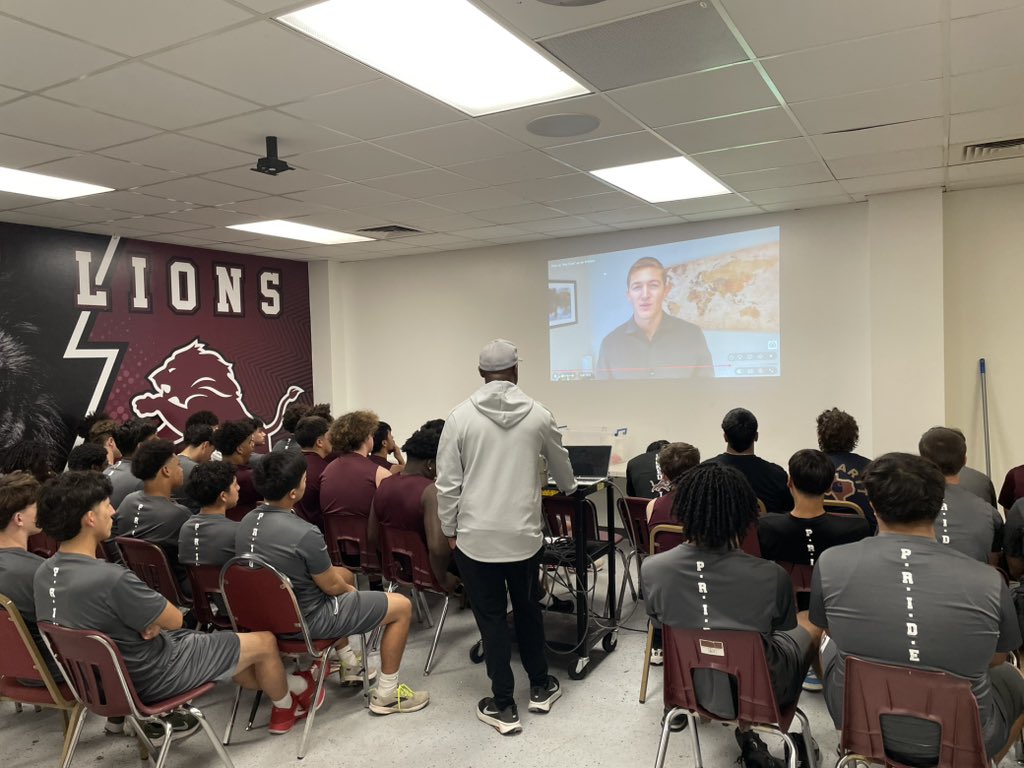 Coach_Maldy's tweet photo. Coach Greene is up next to continue delivering our Culture and Leadership Wednesdays lessons! #UnLockingPotential #OnePrideOneRoar https://t.co/uaBQkQCM9z