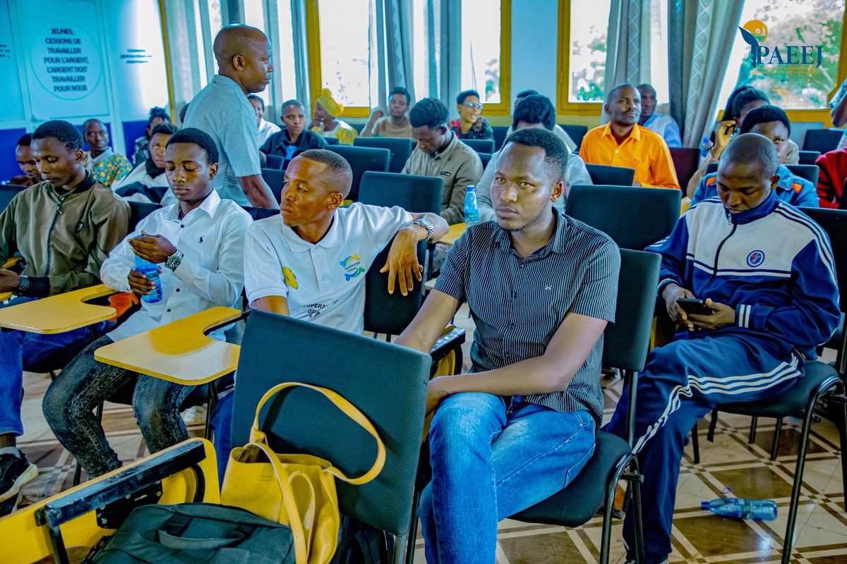 🚀 Au programme de cette formation:

✅ Conformité juridique

✅ Conformité fiscale

✅ Normes et réglementation

✅ Protection de la propriété intellectuelle.