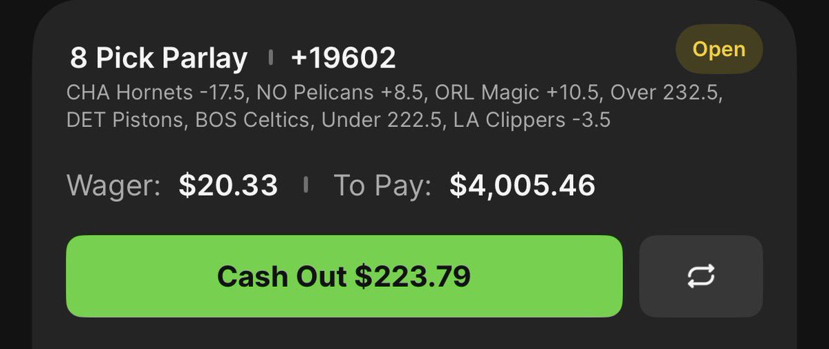 Sharp Santa tweet media