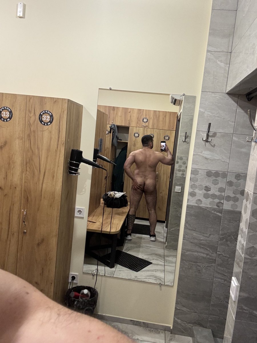 tough_nut tweet media