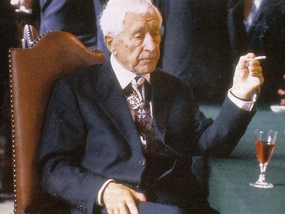 Multipolar Press / Constantin von Hoffmeister tweet media