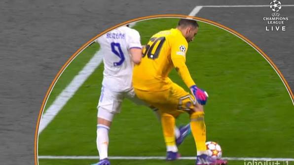 WaiterKovacs tweet media