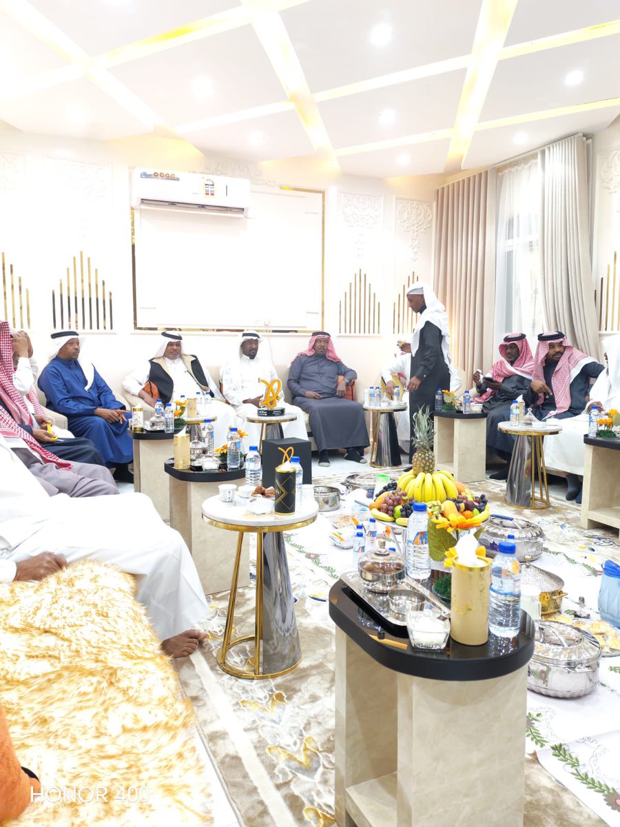 استقبلت أسرة العليان بمحافظة #الحائط و #الحويط  أعضاء نادي #هايكنج_فدك، بمناسبة تحقيق النادي المركز الثاني في جائزة "هاوي" للأندية الرياضية على مستوى المملكة. 🥈🇸🇦
تكريم يجسد تكاتف المجتمع ودعمه للمتميزين من أبناء الوطن.
ألف مبروك هذا الإنجاز النوعي! 
<a href="/Saudi_Hawi/">Hawi | هاوي</a>