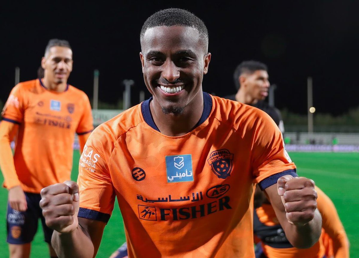 باسل 📊 tweet media