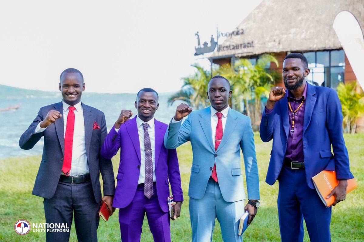 BOBI WINE tweet media