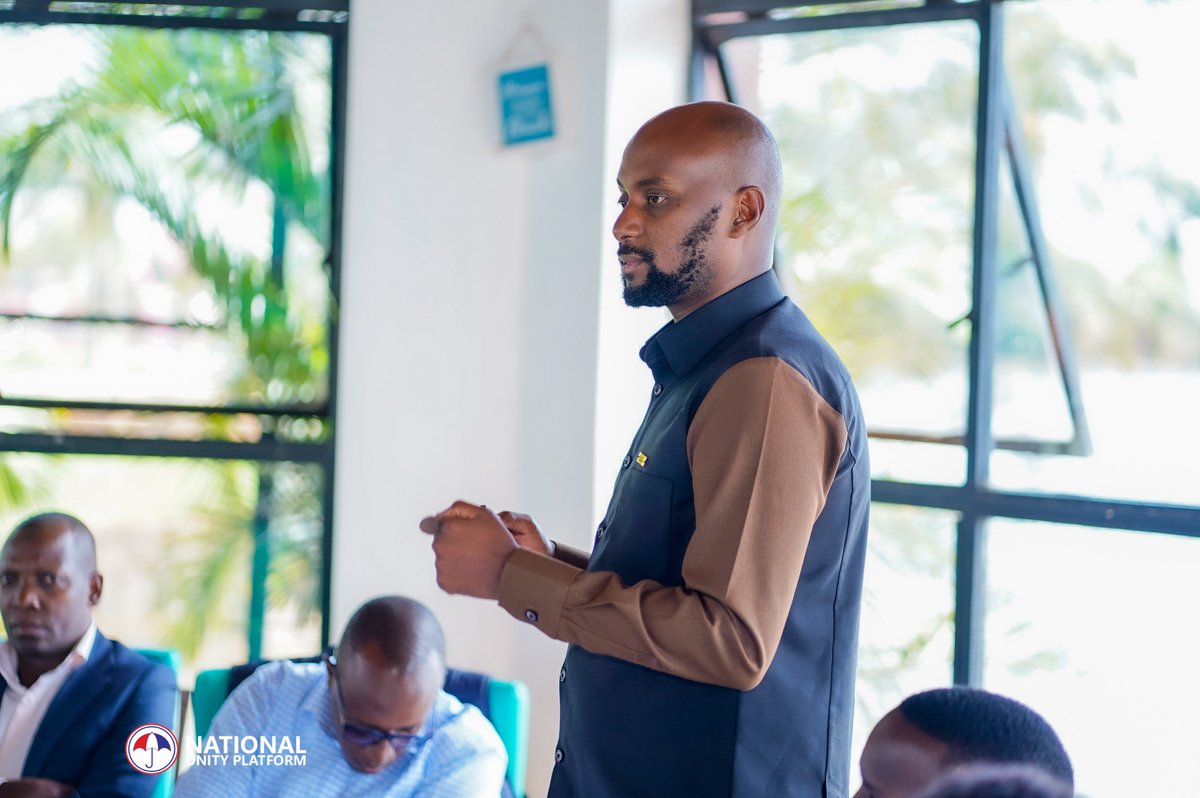 BOBI WINE tweet media