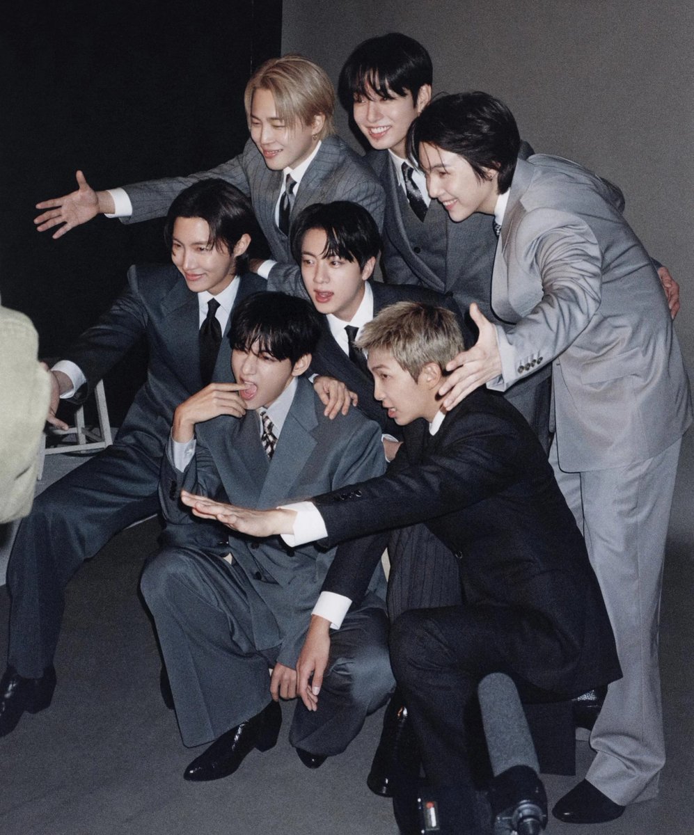 BARMYSTREAM's tweet photo. 📊 | Spotify 🇧🇷 — NOVO RECORDE

Com 38.53M de streams nos seus primeiros 4 dias de contagem no Spotify Charts Brasil, ARIRANG ultrapassa o recorde semanal anterior (36.02M) e se torna o álbum por um artista internacional com maior semana de estreia no país

Em 5 dias de contagem, já acumulamos 47.23M de streams, e ainda contando!

⏯️ https://t.co/MhcOz8odP4

BRASILTAN SONYEONDAN
O BRASIL ARIRANGOU DEMAIS
#BTS_ARIRANG #BTS_SWIM
