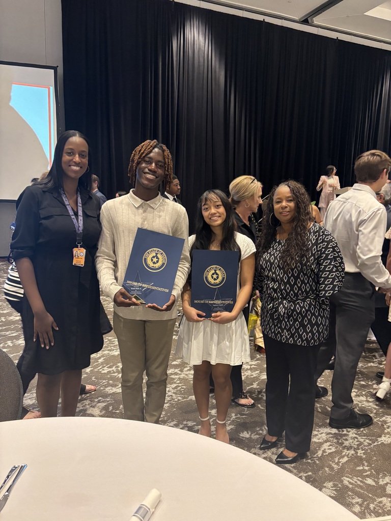 Humble High School tweet media