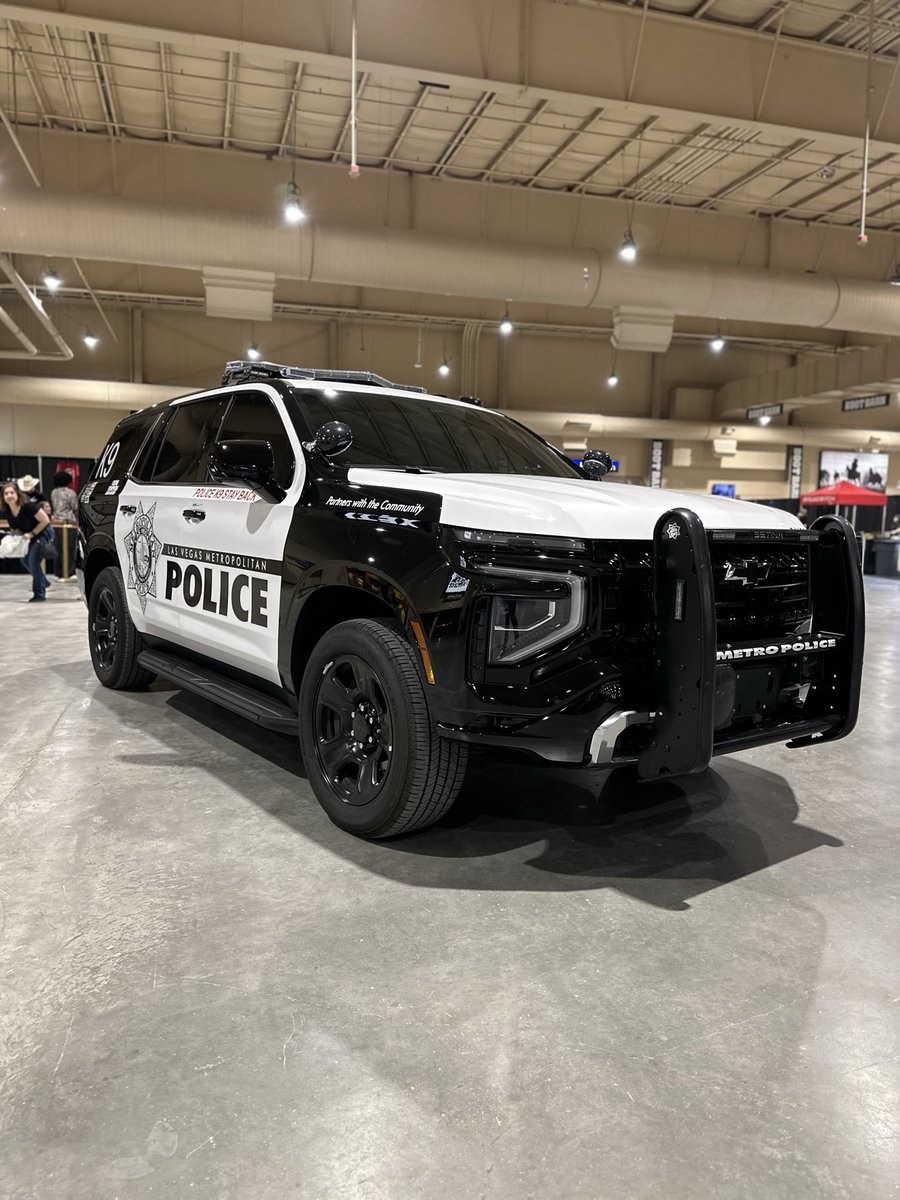 LVMPDLaughlin's tweet photo. 𝗟𝗩𝗠𝗣𝗗 𝗞-𝟵 𝗧𝗥𝗜𝗔𝗟𝗦 🚓 🐕

What a weekend of fun! This past Sunday K-9s from across the country competed in various different obstacle course.
#k9 #community https://t.co/s3x2fPwR2l