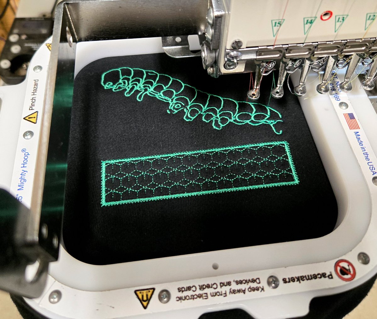 GlassEmbroidery tweet media