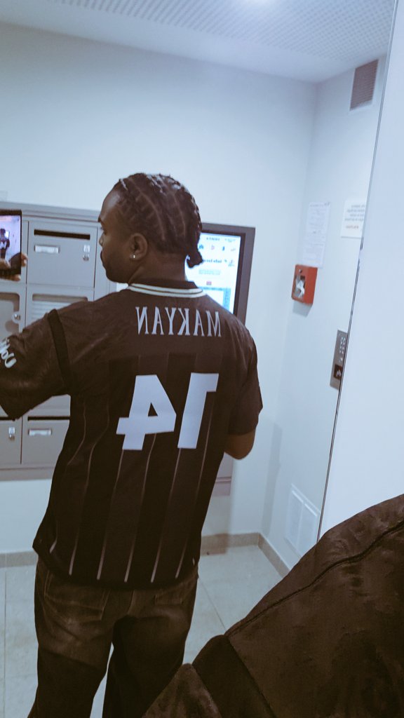 M8 Makyan tweet media