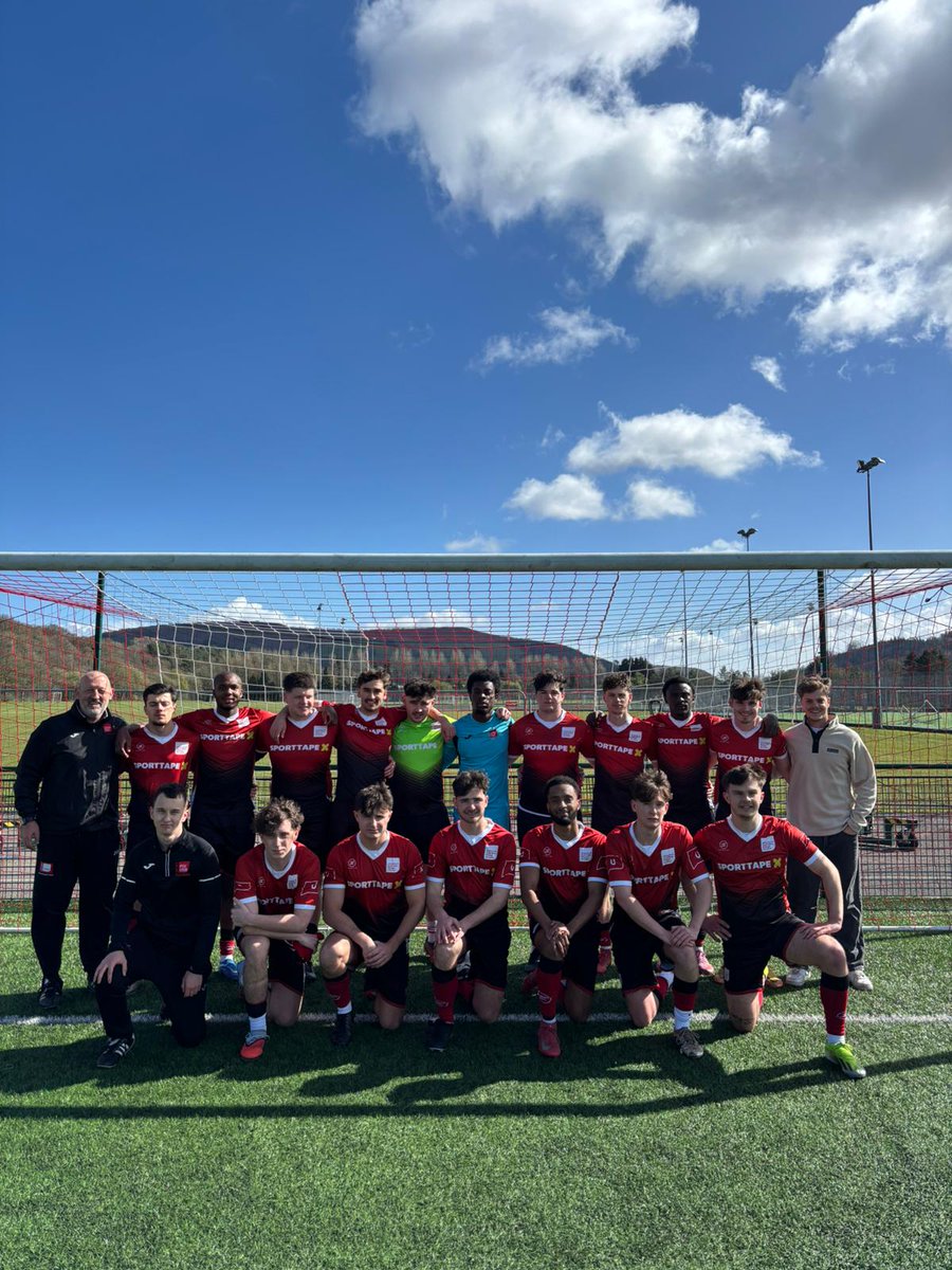 USW Football 2s tweet media