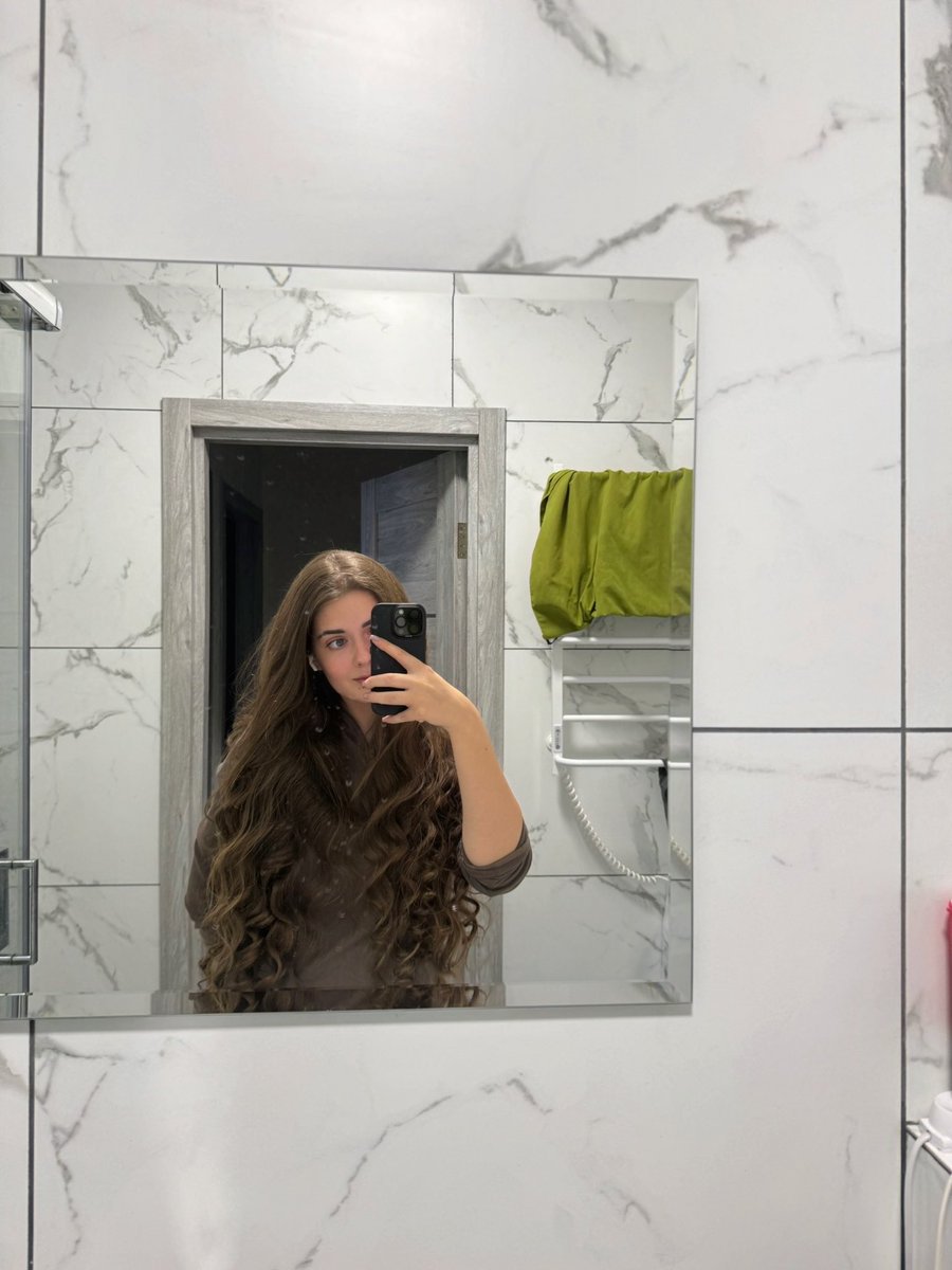 Жульєн tweet media