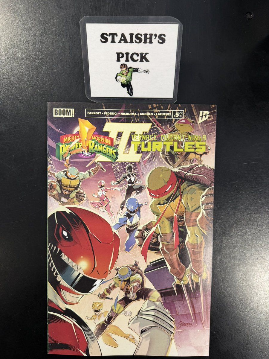 Comics World tweet media