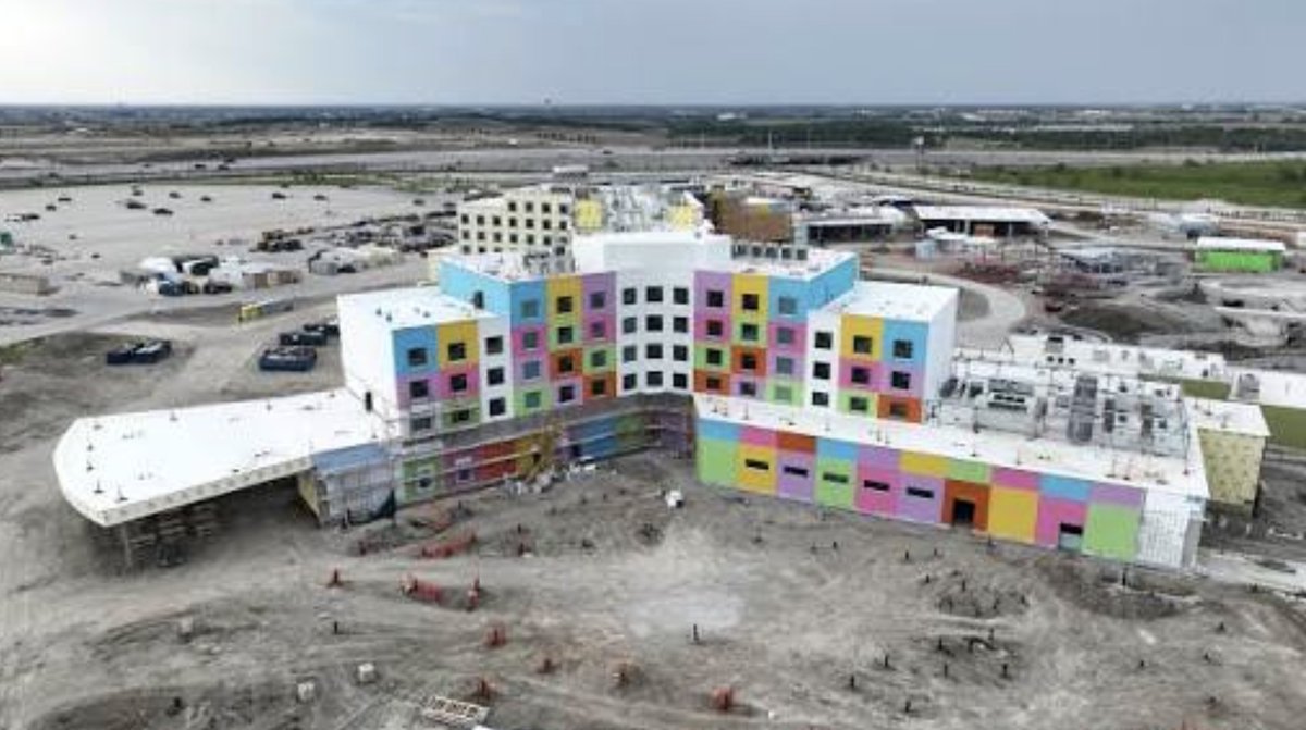 JimShull's tweet image. I have an out there idea, what if Comcast added Universal Kids (the new park opening this year in Texas) to the annual pass structure?  #UniversalKids. Cost to #Comcast is modest and the goodwill upside is there. Following this story on YouTube.com/jimhshull