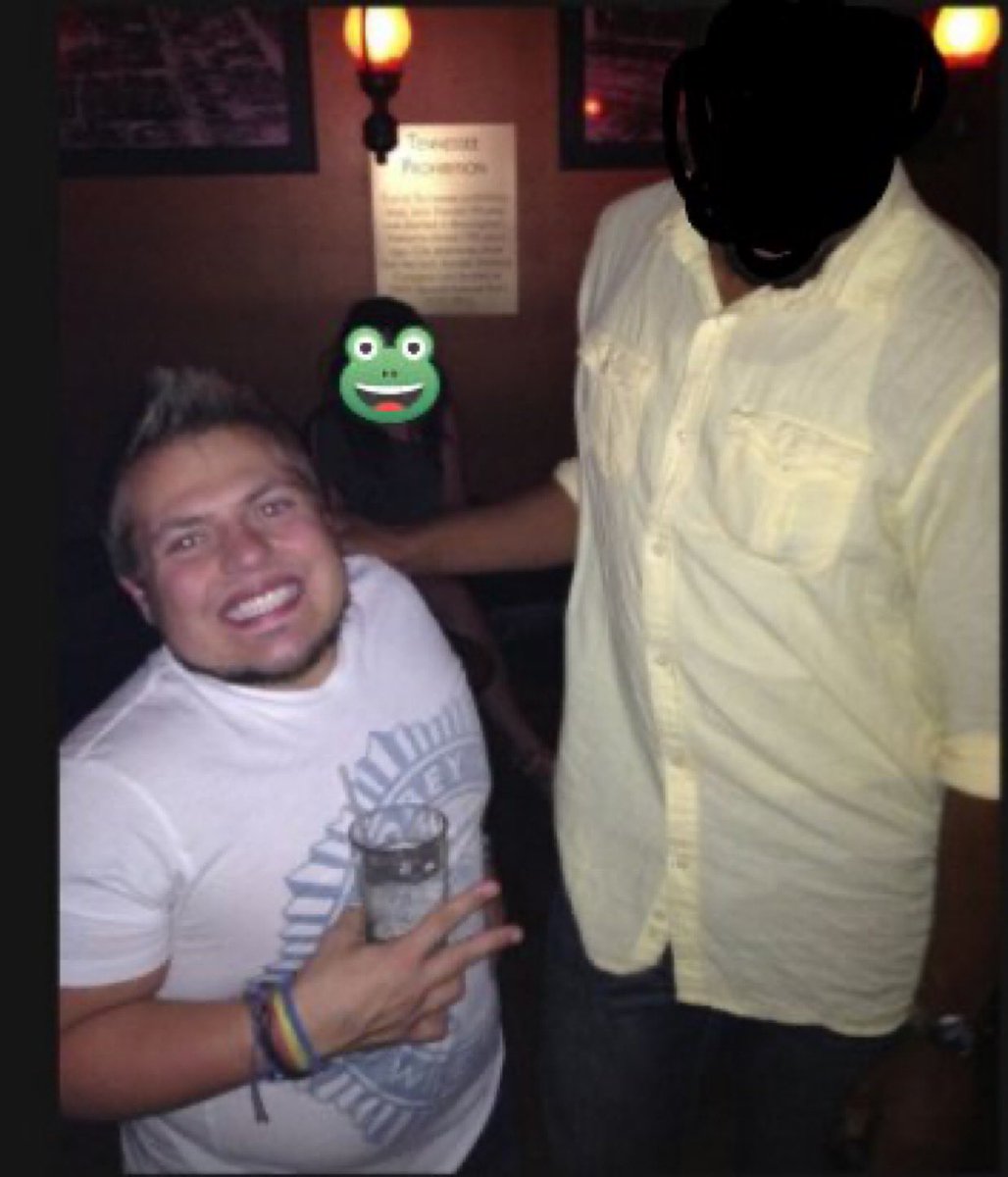 Guys With No Neck