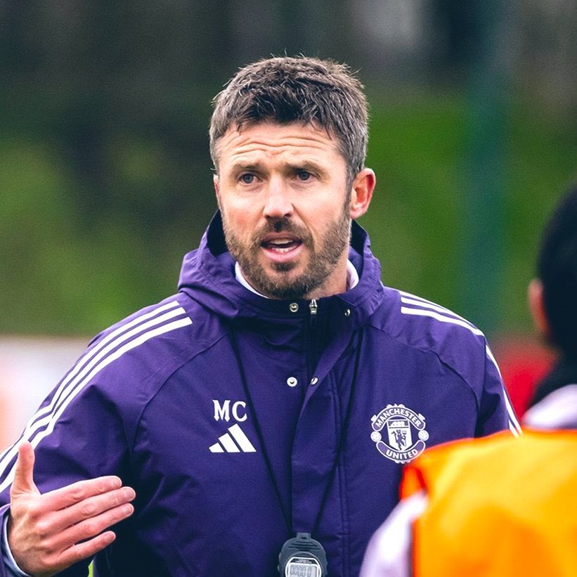 rú𝑩𝑬𝑵 🇵🇹 tweet media