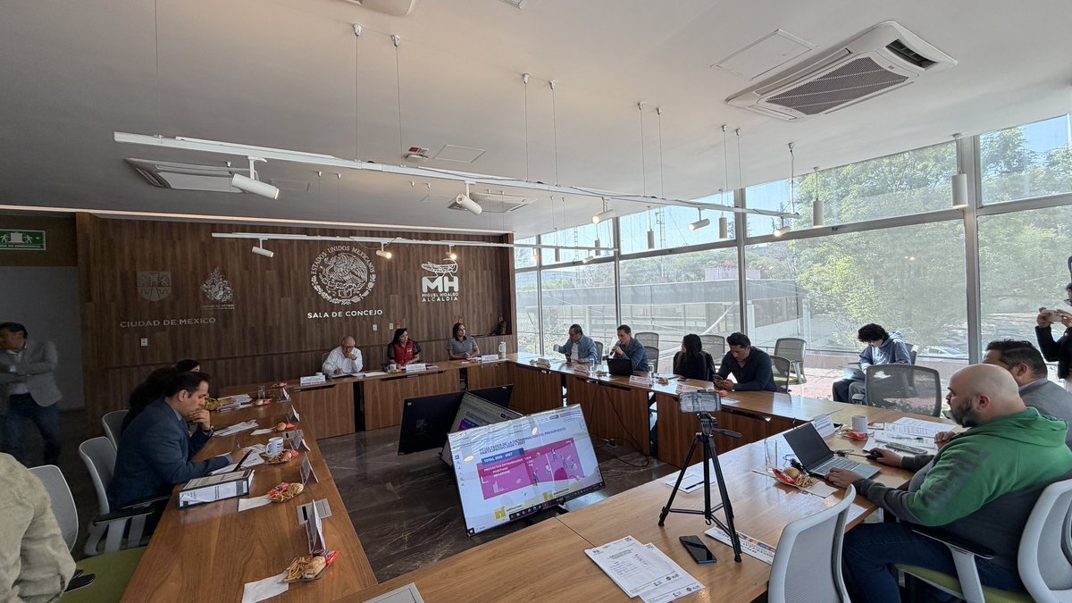 Mayeli Ruiz tweet media