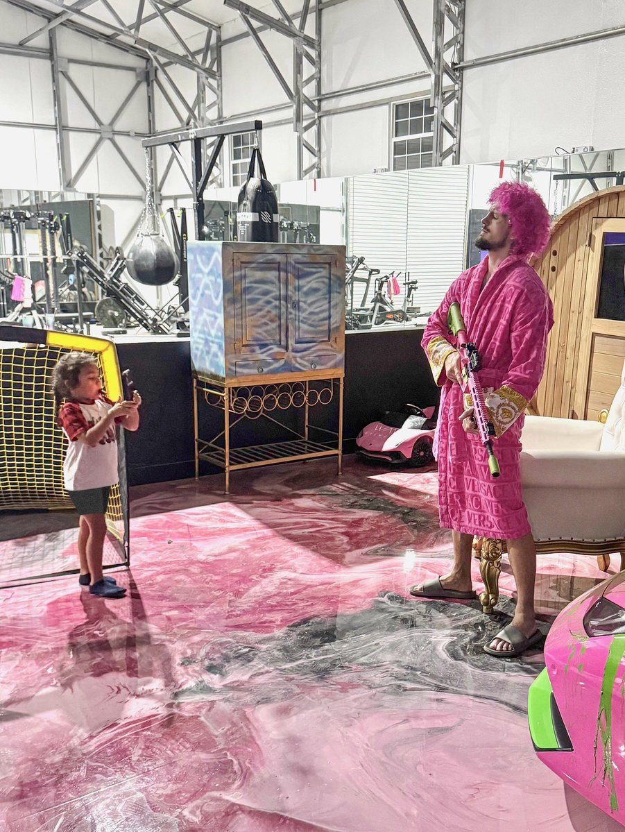 ꜱᴜɢᴀ! | NOT @SugaSeanMMA tweet media