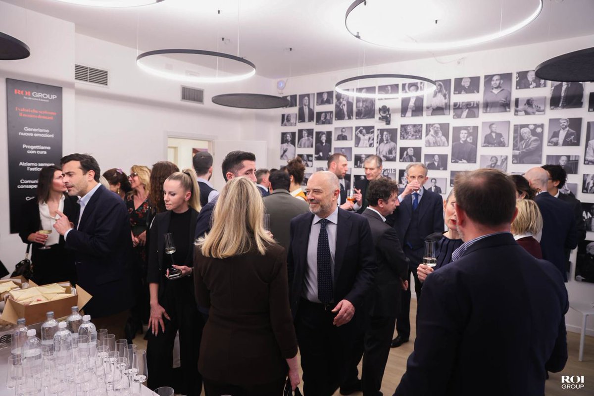 ROI Group tweet media