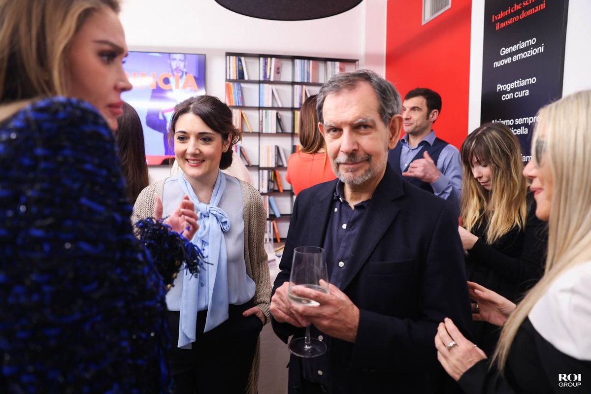 ROI Group tweet media