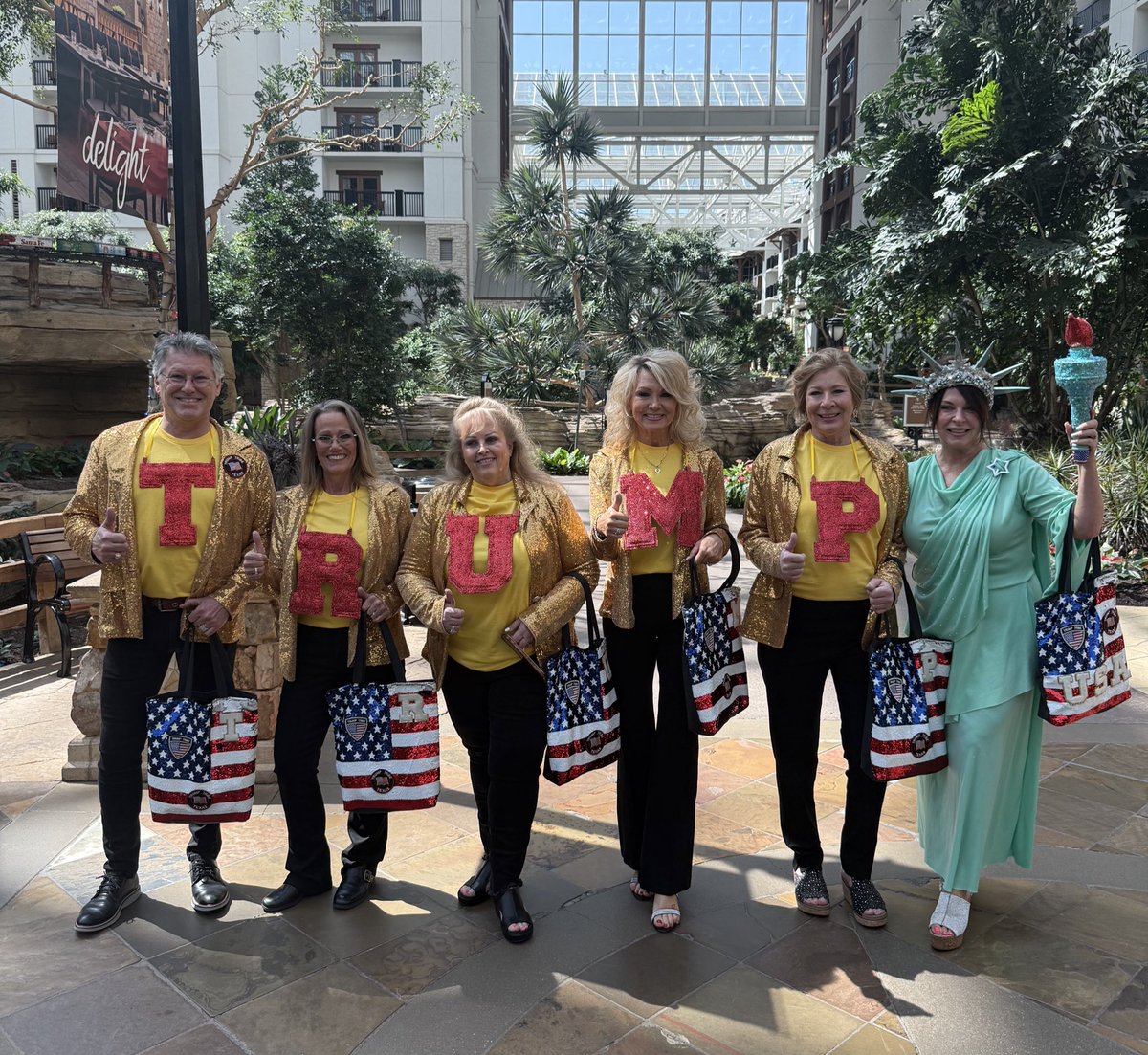 Harry Cole tweet media