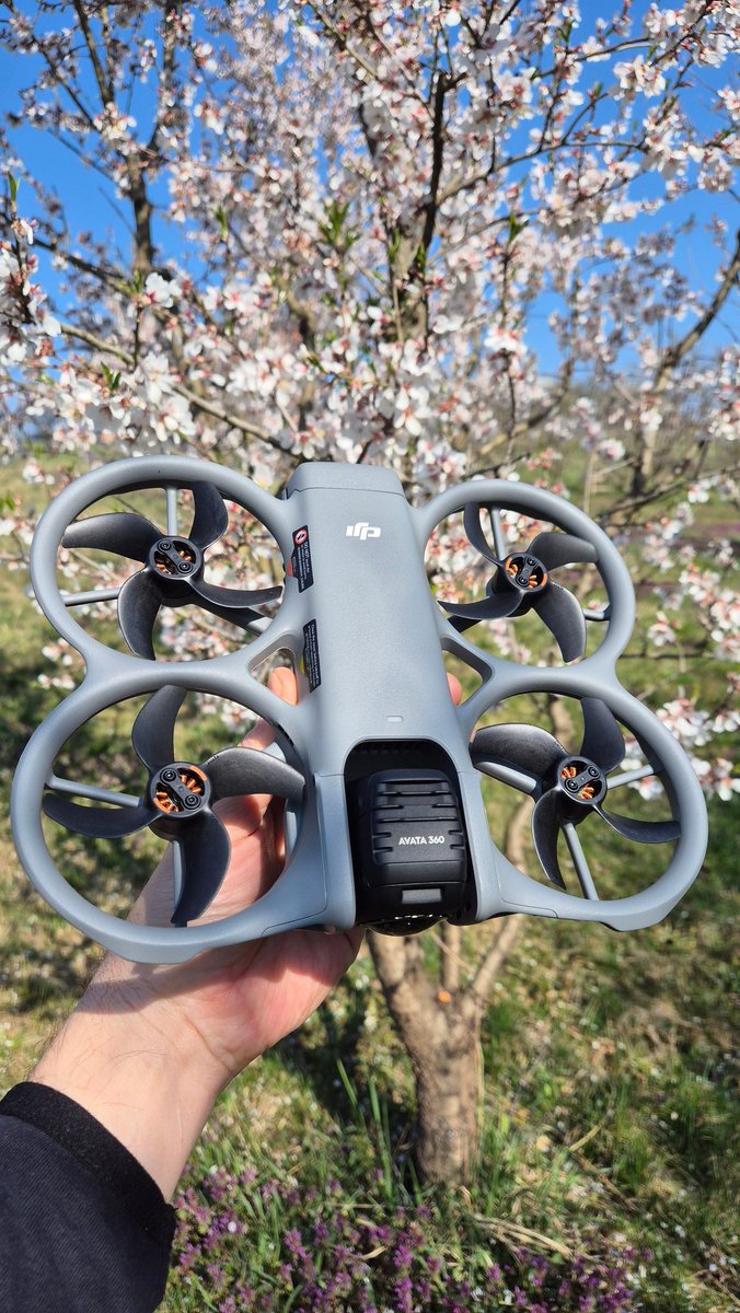 FirstQuadcopter.com tweet media