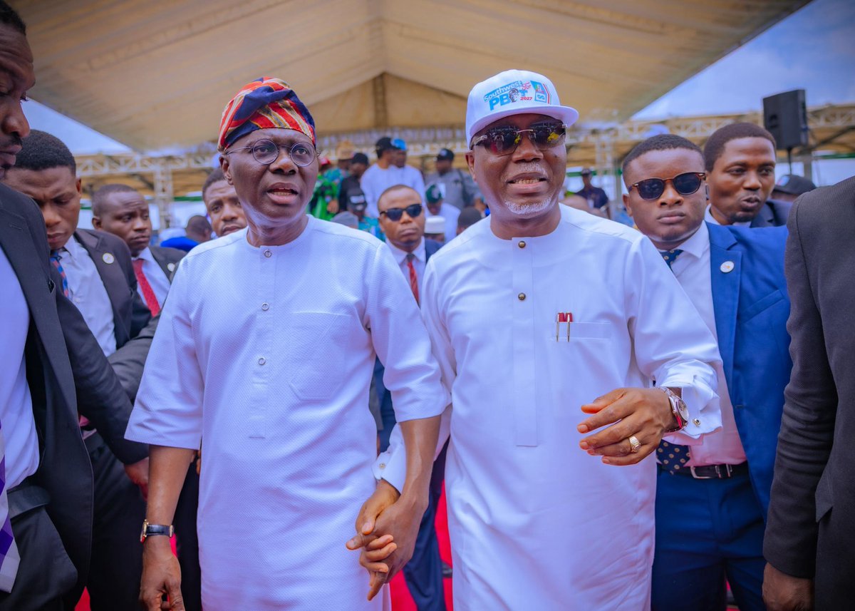 Apoti-Eri tweet media