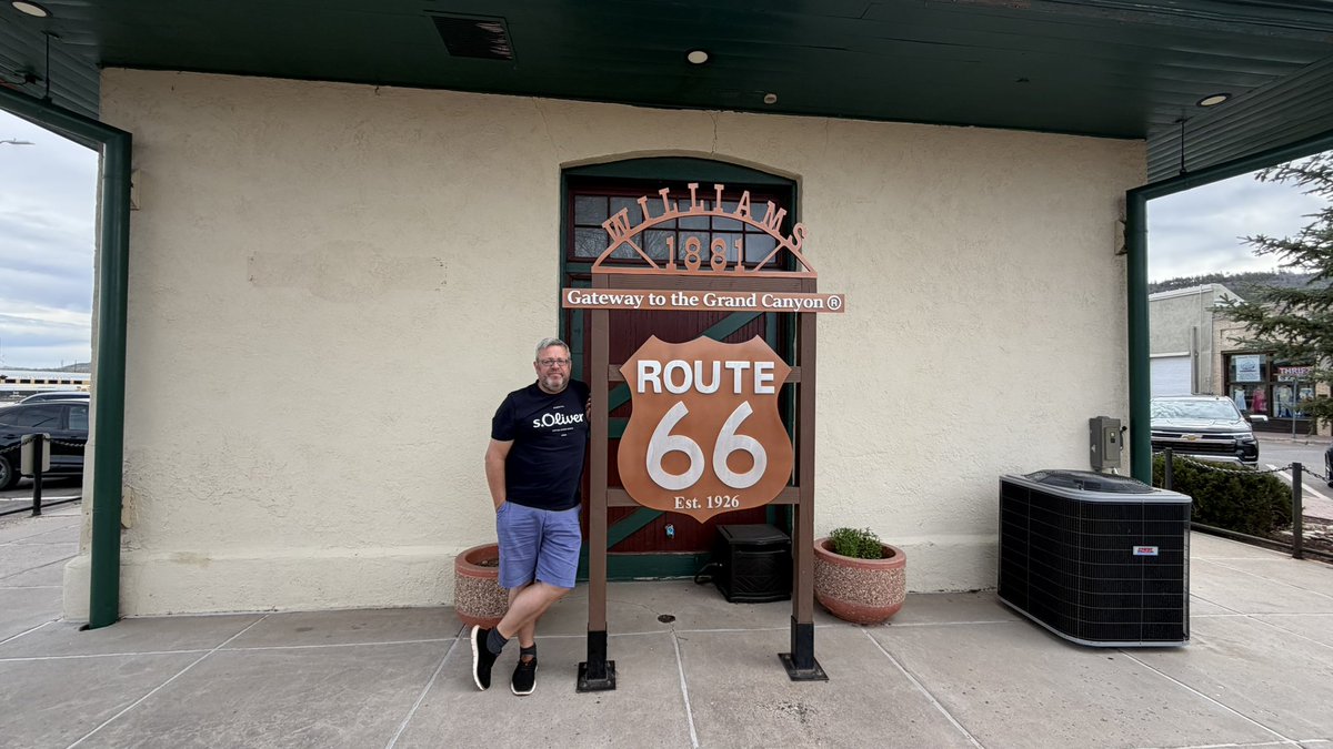 Ralf Dessel tweet media