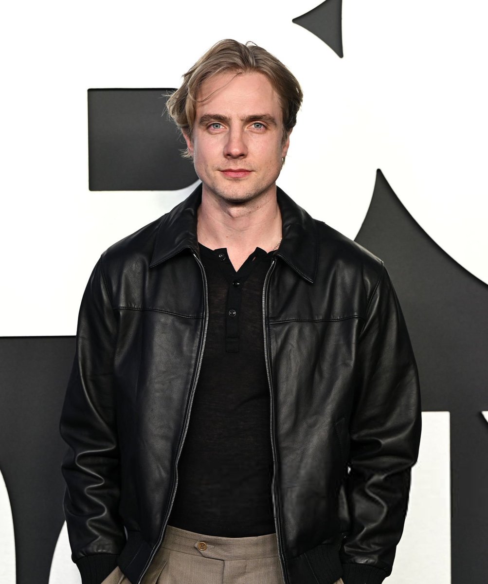 westerosies's tweet photo. Henry Ashton stuns for the HBO Max UK launch event in London. https://t.co/wQmRTpOxQv