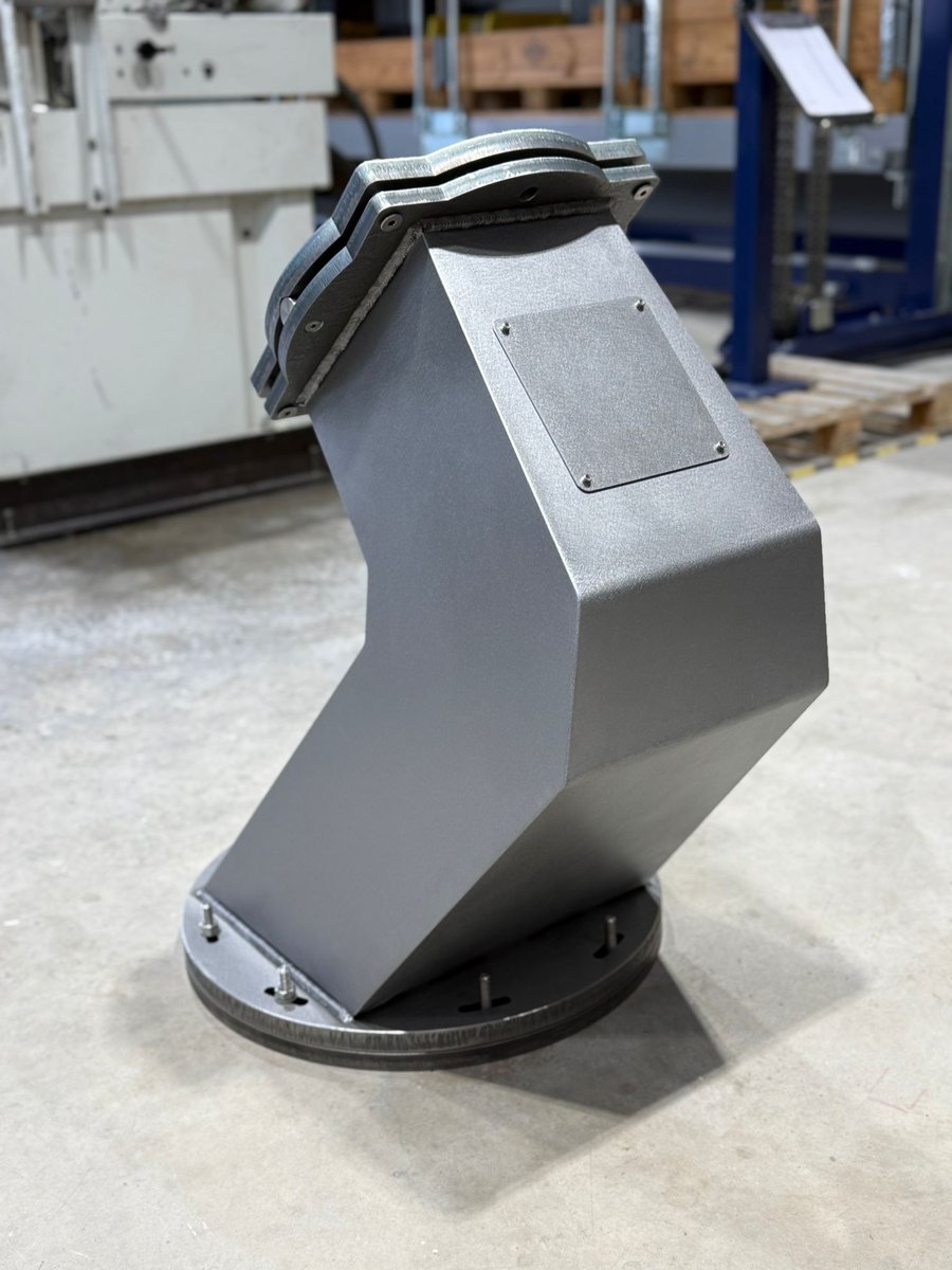 baader_astro's tweet image. Sneak preview from our production 👀

Prototype of a new EQ pillar series #MadeInGermany, designed for alt-azimuth mounts.

Stay tuned for the first installation.

#observatory #astrophotography #astronomy #telescope #baaderplanetarium
