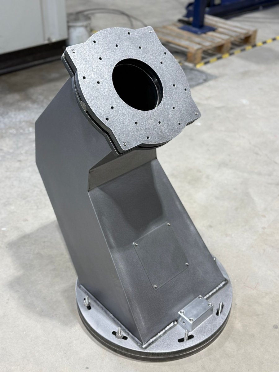 baader_astro's tweet image. Sneak preview from our production 👀

Prototype of a new EQ pillar series #MadeInGermany, designed for alt-azimuth mounts.

Stay tuned for the first installation.

#observatory #astrophotography #astronomy #telescope #baaderplanetarium