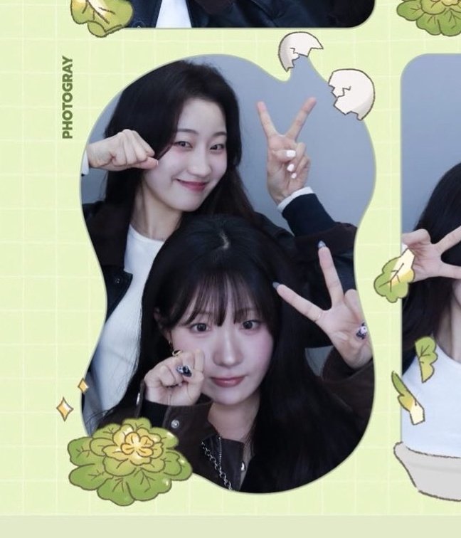 ᵐᵉˡˡᵒ tweet media