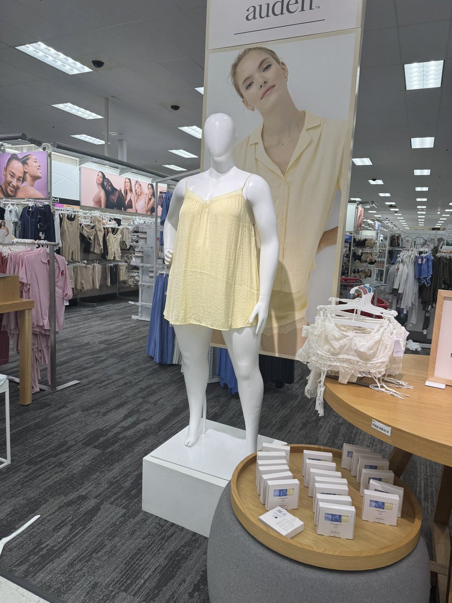 Nalin Haley tweet media