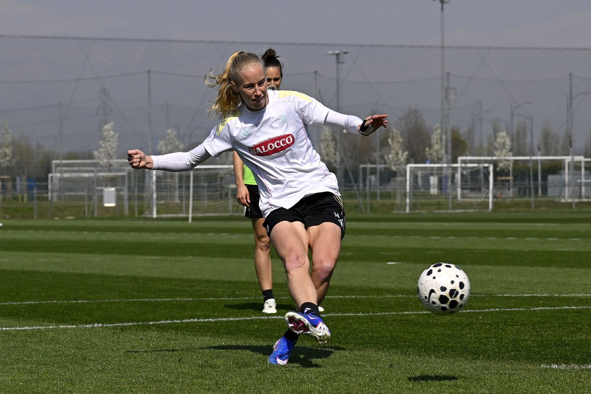 JuventusFC 🇬🇧🇺🇸 tweet media