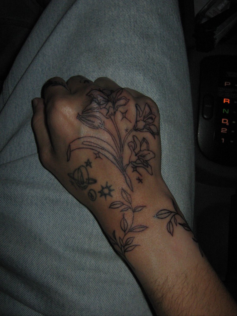 pedro IS SEEING ARIANA ON JULY 3 𖦹 ☼ ⋆。˚⋆ฺ tweet media